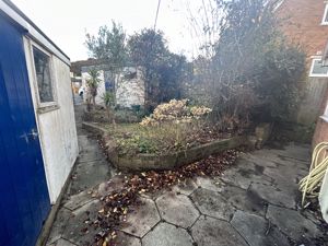 Photo 25- click for photo gallery